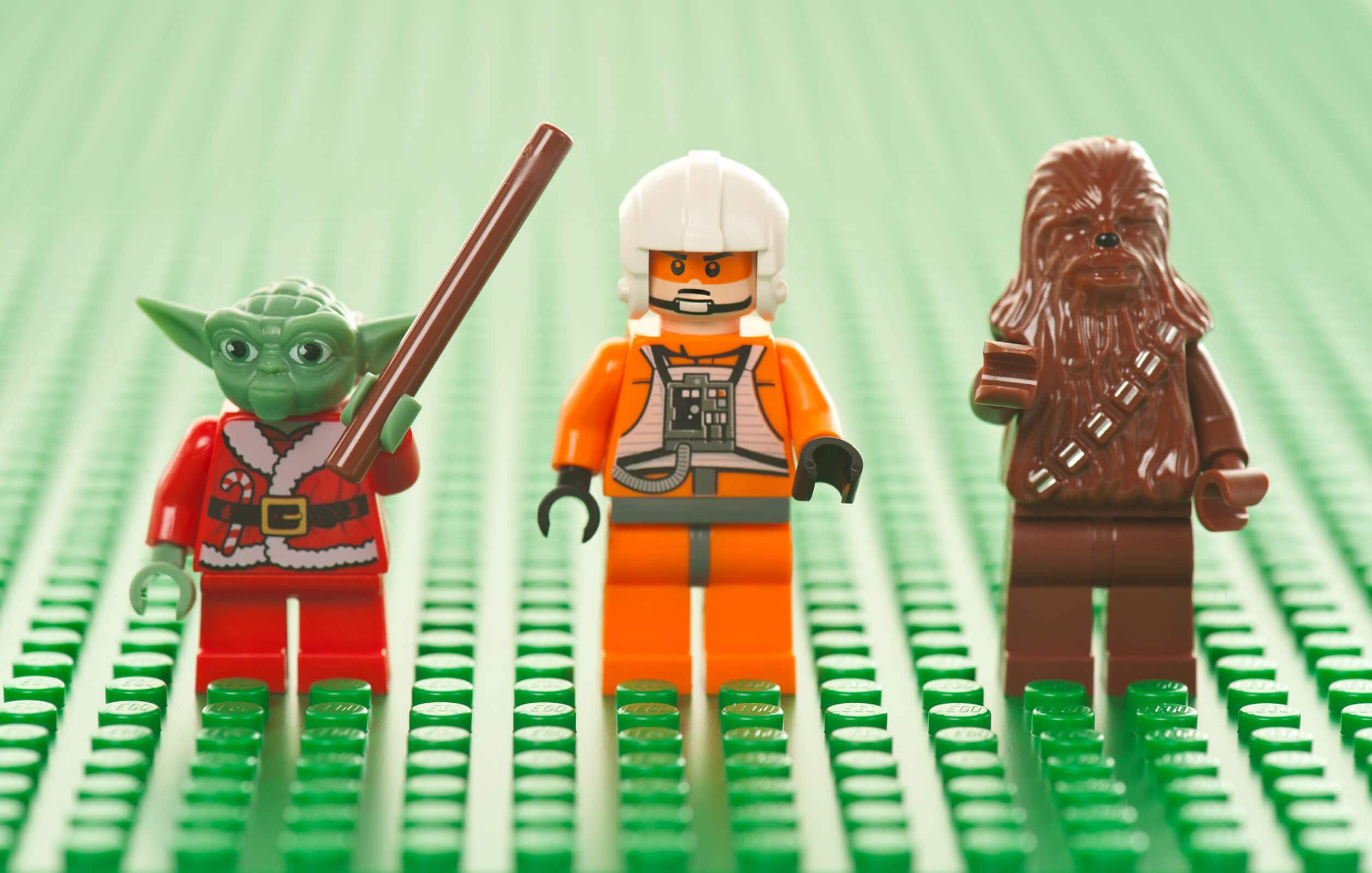 Imagem dos personagens da saga Star Wars em lego